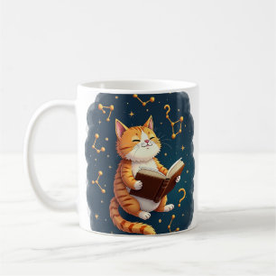 Katze im Weltraum liest kosmische Booktok-Astronom Kaffeetasse