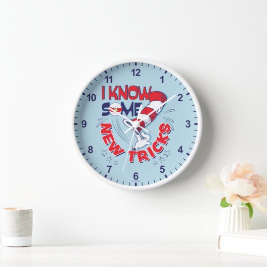 Katze in dem Hut kenne ich einige neue Tricks Uhr (Zuhause)