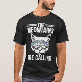 Katze in den Meowtains nennt man Snowboard-Ski Mou T-Shirt (Vorderseite)