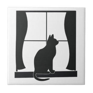 Katze in der Silhouette, die am Fenster sitzt Fliese