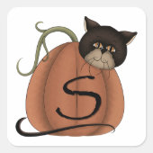 Katze in einem Kürbis Quadratischer Aufkleber (Vorderseite)