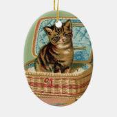 Katze in einem Nähkorb Keramik Ornament (Hinten)