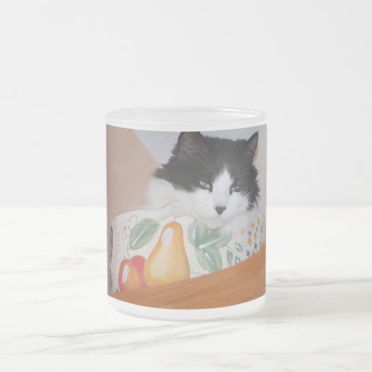 Katze in einer Fruchtschale Mattglastasse (Mittel)