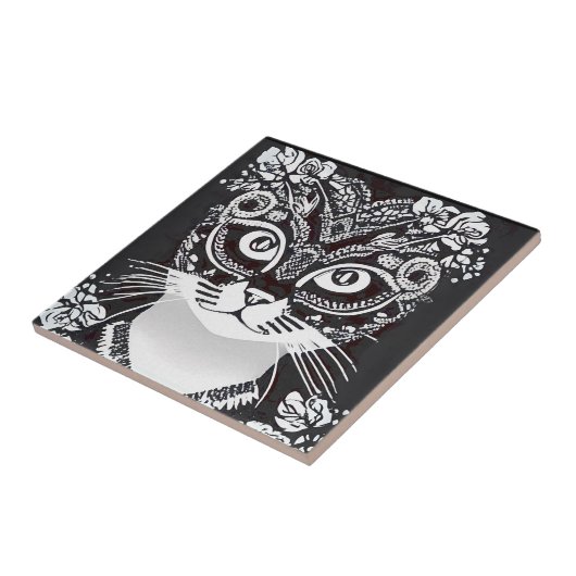 Katze in einer Schwarz-Weiß-Maske Fliese (Seite)