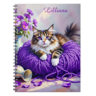 Katze in lila Garn und Blumen personalisiert Notizblock