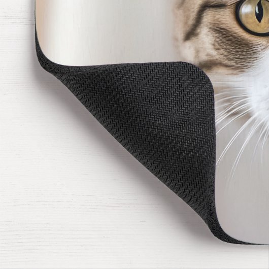 Katze in Vorhängen Mousepad (Ecke)