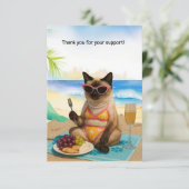 Katze ist am Strand Dankeskarte (Stehend Vorderseite)