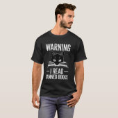 Katze las verbotene Bücher T-Shirt (Vorne ganz)