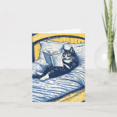 Katze lesend im Bett Karte (Vorderseite)