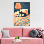 Katze lesend im Bett Leinwanddruck (Insitu (Wohnzimmer))