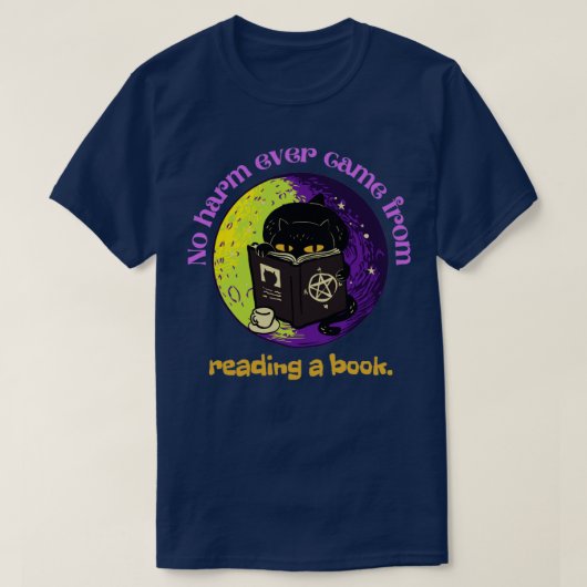 Katze liest ein Buch mit Kaffee T-Shirt (Design vorne)
