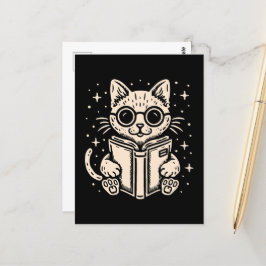 Katze liest Fantasiebuch Postkarte