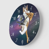 Katze mit dem Planeten und Pizza essen Große Wanduhr (Winkel)
