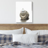 Katze mit einem Tiara Leinwanddruck (Insitu (Schlafzimmer))