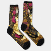 Katze mit goldenem Collar und dunkelrosa Blume Socken (Rechts)