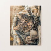 Katze mit Kaffee und Buch in gemütlicher Decke Puzzle (Vertikal)