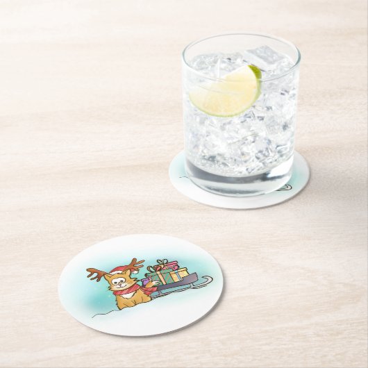 Katze mit Rentierhut und Sleigh Weihnachten Runder Pappuntersetzer (Vor Ort)