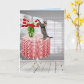 Katze mit roten Tulips auf der Tischkarte Karte (Gelbe Blume)