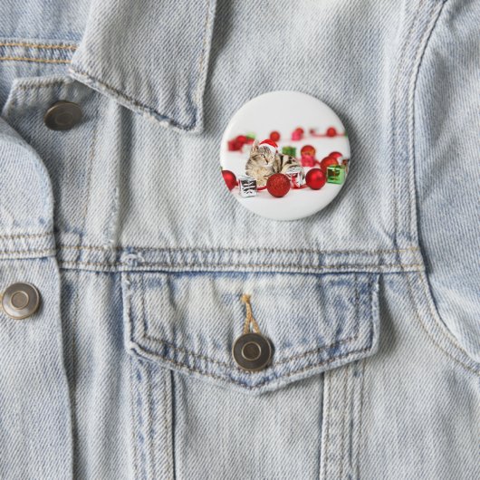 Katze mit roter Weihnachtsmannmütze Weihnachtsschm Button (Beispiel)