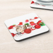 Katze mit roter Weihnachtsmannmütze Weihnachtsschm Getränkeuntersetzer (Linke Seite)