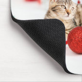Katze mit roter Weihnachtsmannmütze Weihnachtsschm Mousepad (Ecke)