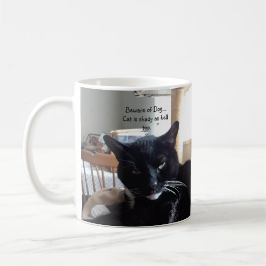 Katze mit Shady Smile Kaffeetasse (Links)