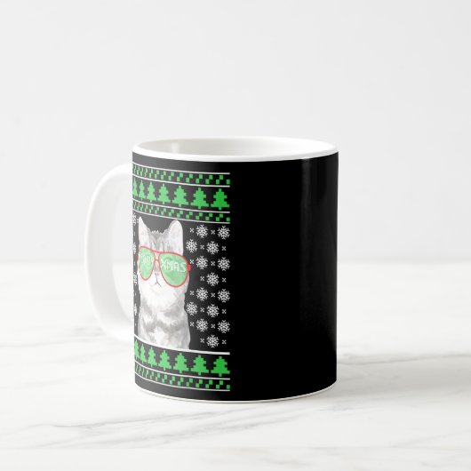 Katze mit Sonnenbrille Ugly Christmas Sweater Funn Kaffeetasse (Vorderseite Links)
