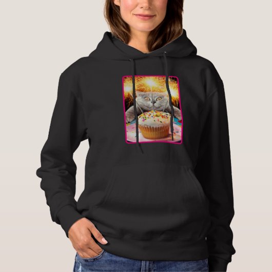 Katze mit Sparklerkuchen Hoodie (Vorderseite)