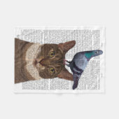Katze mit Taube auf Kopf Fleecedecke (Vorderseite (Horizontal))
