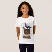 Katze mit Taube auf Kopf T-Shirt (Vorne ganz)