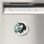 Katze mit Tomato-Pflanze (1931) von Hiroaki Takaha Magnet (In Situ (Geschirrspüler))