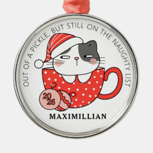 Katze mit Weihnachtsmannmütze in einer Tasse Ornament Aus Metall