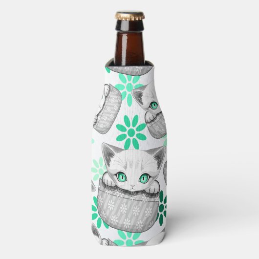 Katze Niedlich und spielerisch aus einem Pocket Flaschenkühler (Flaschenvorderseite)