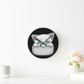 Katze Niedlich und spielerisch aus einem Pocket Runde Wanduhr (Zuhause)