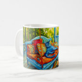 Katze putzt sich auf Schaukel Kaffeetasse (Vorderseite Links)