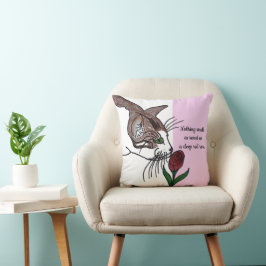 Katze riecht tief Rote Rose Kissen