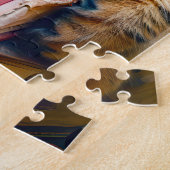 Katze schläft auf einem Bücherstapel Puzzle (Seite)