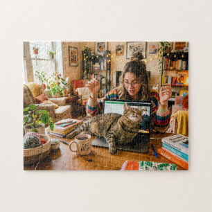 Katze schläft auf Laptop während Besprechung Puzzle