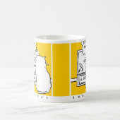 Katze sieht Darts im Fernsehen. Dart Player Kaffeetasse (Mittel)