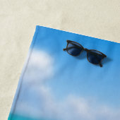 Katze Sonnenbaden am Strand  Strandtuch (Beispiel)