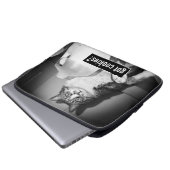 Katze trinkt Milch von Jug Laptopschutzhülle (Vorne Knopf)