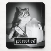 Katze trinkt Milch von Jug Mousepad (Vorne)