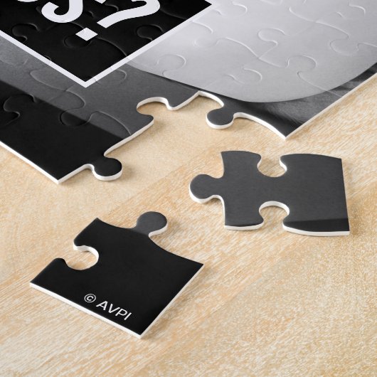 Katze trinkt Milch von Jug Puzzle (Seite)