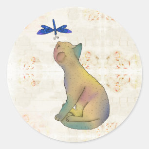 Katze und blaue Libelle Runder Aufkleber