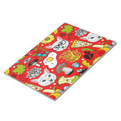 Katze und Ei in Rot Notizblock (angewinkelt)