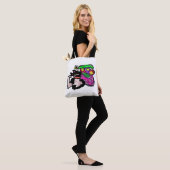 Katze und Frühlingsblumen  Tasche (Am Model)