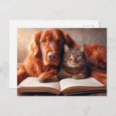 Katze und Hund lesen ein Buch Postkarte (Vorne/Hinten)