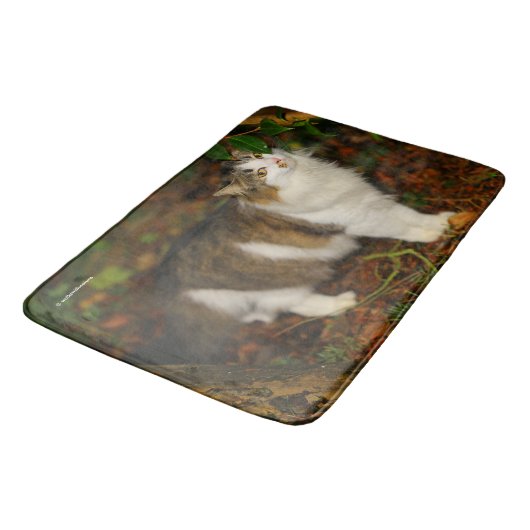 Katze und Kamelien Badematte (Schrägansicht)