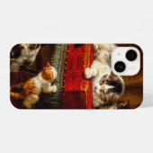Katze und Kätzchen spielen mit Stuhl iPhone Hülle (Rückseite (Horizontal))