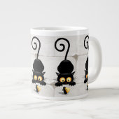 Katze und Maus mit Käse Fun Cartoon Charaktere Jumbo-Tasse (Vorderseite Rechts)